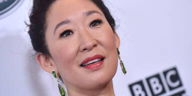Sandra Oh und Andy Samberg moderieren Gala