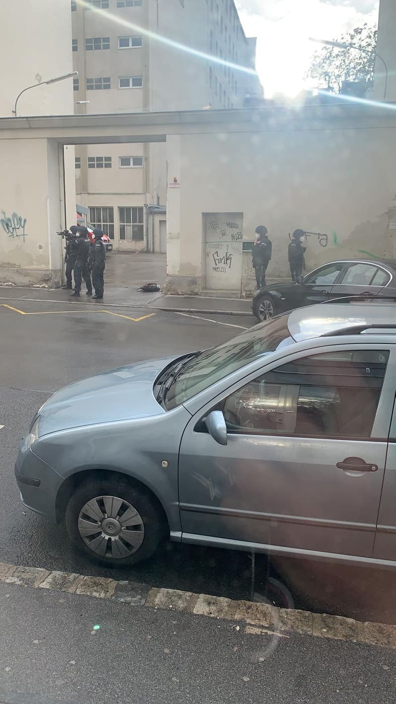 Großer Wega-Einsatz nach Schüssen in Wien