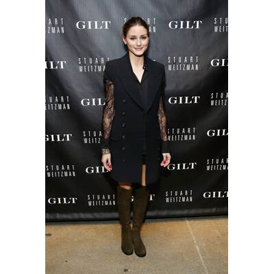 Stars feiern Stuart Weitzmanns 5050-Stiefel