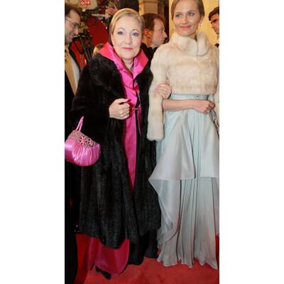 Best Dressed: Ball-Stars