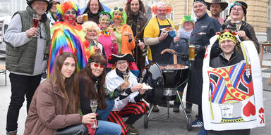 N&auml;rrisches Wintergrillen am St. P&ouml;ltner Markt