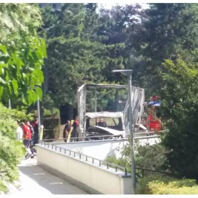 Lkw-Brand mitten im Wohnpark Alterlaa