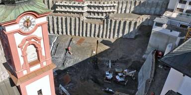 Die Baugrube des neues Klinikums.