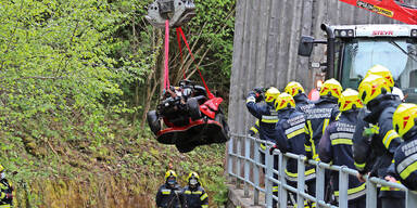 Gr&uuml;nberg bei Kirchdorf mit Rasenm&auml;her abgest&uuml;rzt