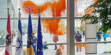 Sprayattacke auf N&Ouml;-Landtag