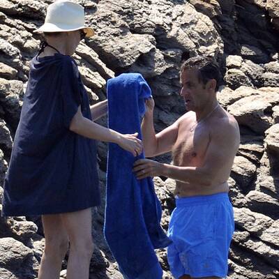 Hier planscht Präsident Sarkozy