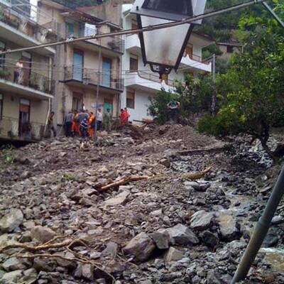 Schlammlawine auf Sizilien