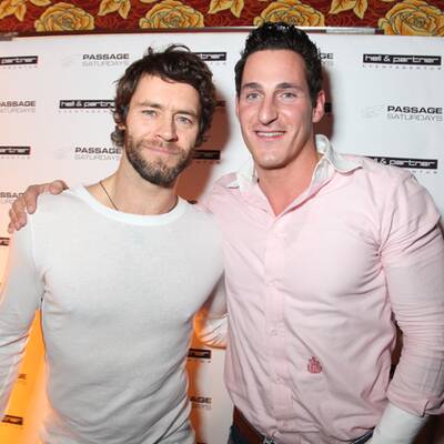 Take-That-Star Howard Donald rockt Passage