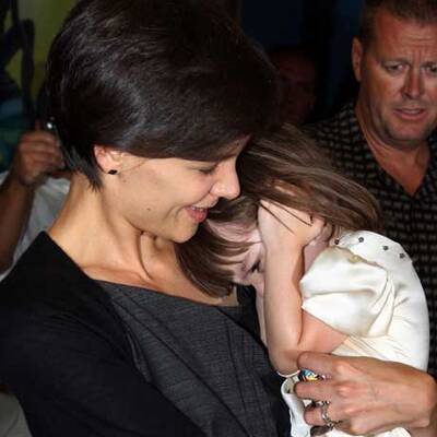 Katie Holmes tröstet rührend Tochter Suri