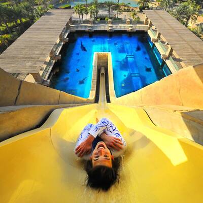 10 Hotels mit tollen Wasserrutschen