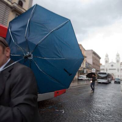 Schwere Unwetter-Schäden in Rom