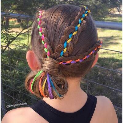 Prettylittlebraids - Mutter flechtet kleine Kunstwerke 