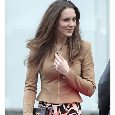 ...Und auch Pippa setzt auf den Blazer-Look 