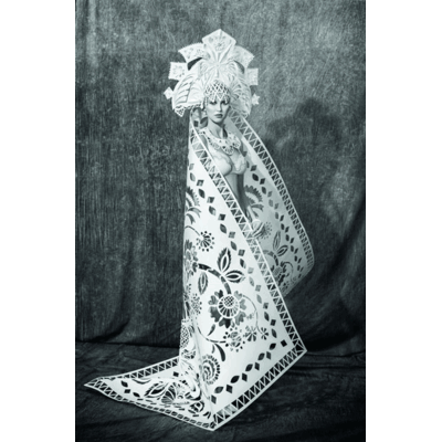 Hochzeitskleider aus Papier