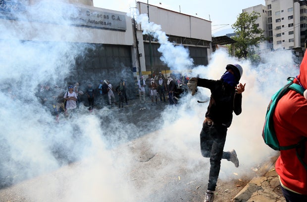 Unruhen in Caracas Venezuela