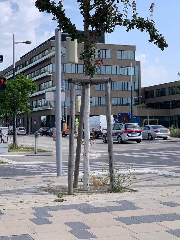 'Verdächtiger geht um' - Razzia in der Seestadt