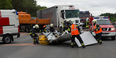 Schwerer Lkw-Unfall auf A1-Westautobahn