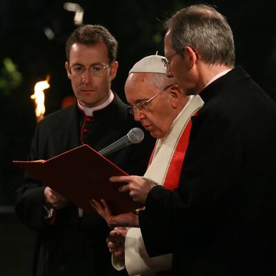 Franziskus betete mit tausenden Menschen