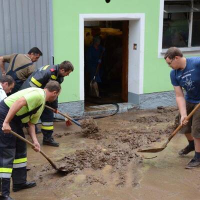 Hochwasser in Brixen im Thale 