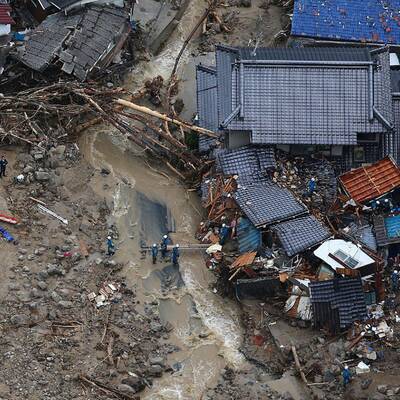 Gewaltiger Erdrutsch in Japan