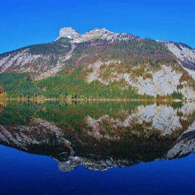 Wolkenloser Himmel im Ausseer Land