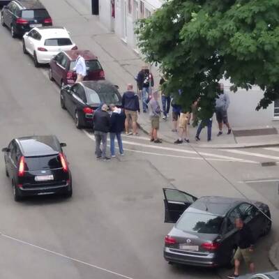 Aufregung um Festnahmen vor Moschee