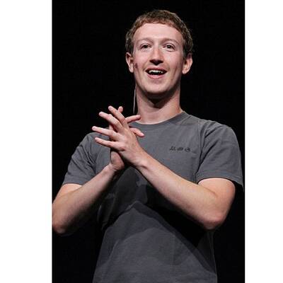 Zuckerberg trägt nach eigenen Angaben jeden Tag die gleichen grauen T-Shirts