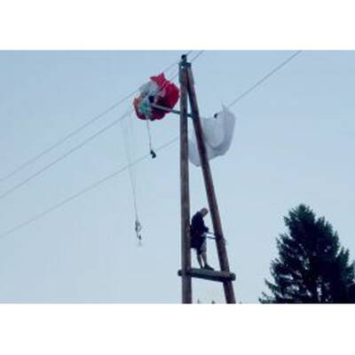 Hauptschirm defekt, mit Notschirm gelandet