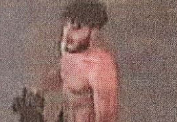 Jugendlicher von acht Männern mit Schwert überfallen