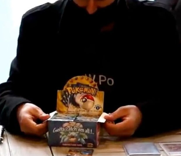 YouTuber kauft Pokemon-Karten für 375.000 $ - und wird bitter enttäuscht