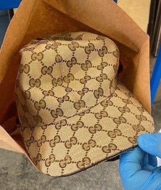 Brutaler Raub: Polizei bittet um Hinweise