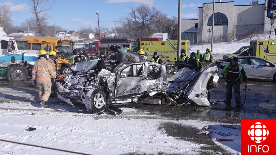 Mega-Crash mit 200 Fahrzeugen in Kanada