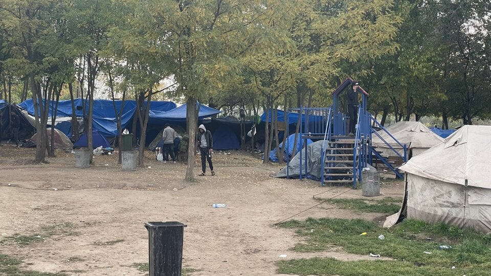 Flüchtlingskolonnen am Weg nach Österreich