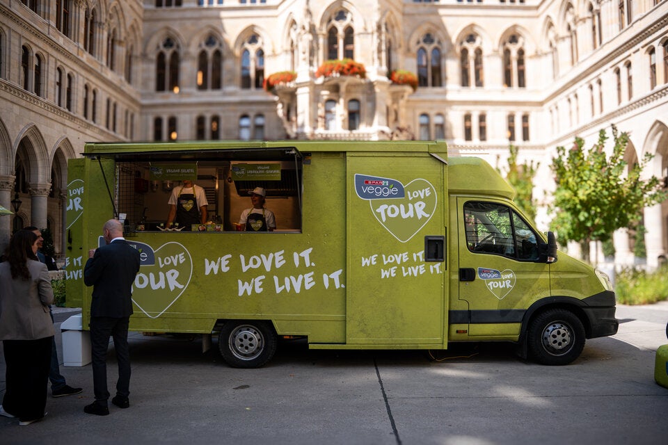 SPAR startet große „Love Tour 2025“