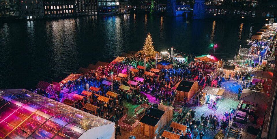 Weihnachtsmarkt an der Spree