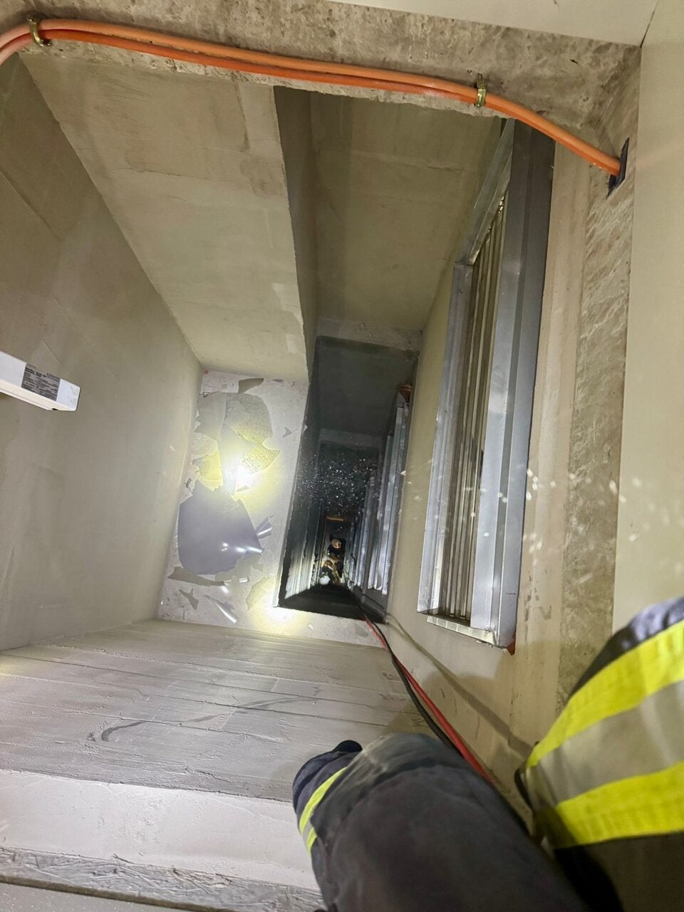 Teenie stürzte ab 15. Bezirk