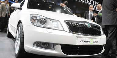 VW-Konzern mit Produktfeuerwerk in Paris