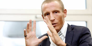 Streit  um schwule  Adoption