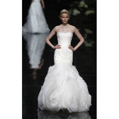 Elie Saab Brautmode 2012