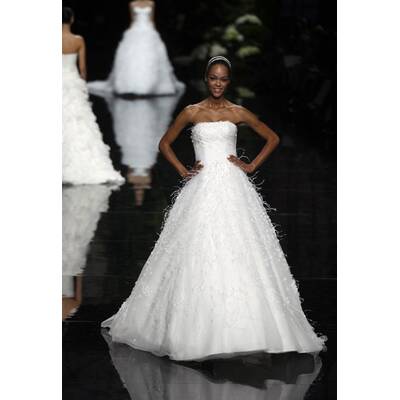 Elie Saab Brautmode 2012