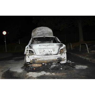 Die Bande konnte Schmuck und Bargeld für 440.000 Euro erbeutet