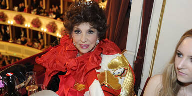 Opernball 2013: Gina Lollobrigida