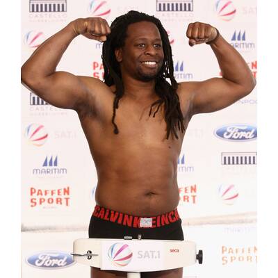 Promiboxen: Die Stars beim offiziellen Wiegen