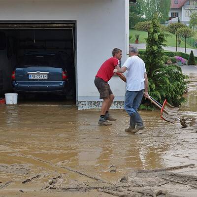 Überschwemmungen und Vermurungen am Freitag