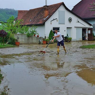 Überschwemmungen und Vermurungen am Freitag