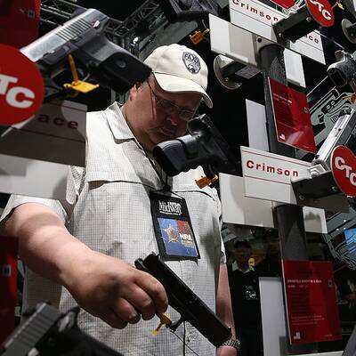 70.000 Menschen besuchen NRA-Waffenmesse