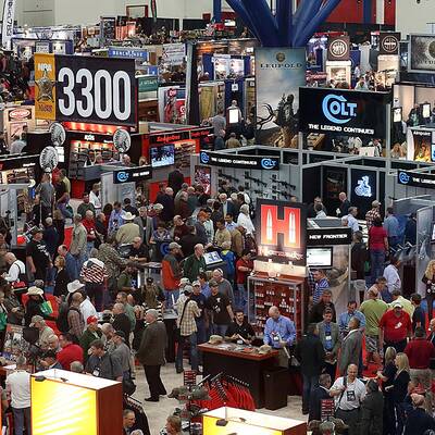 70.000 Menschen besuchen NRA-Waffenmesse