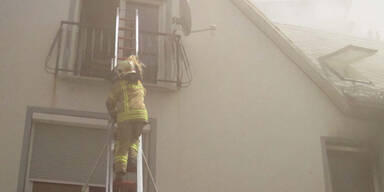 Saunabrand in Wohnhaus: 8 Verletzte