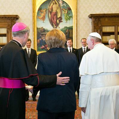 Merkels Privataudienz bei Papst Fanziskus
