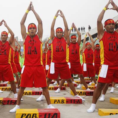 Peru: Sträflinge brechen Tanz-Weltrekord